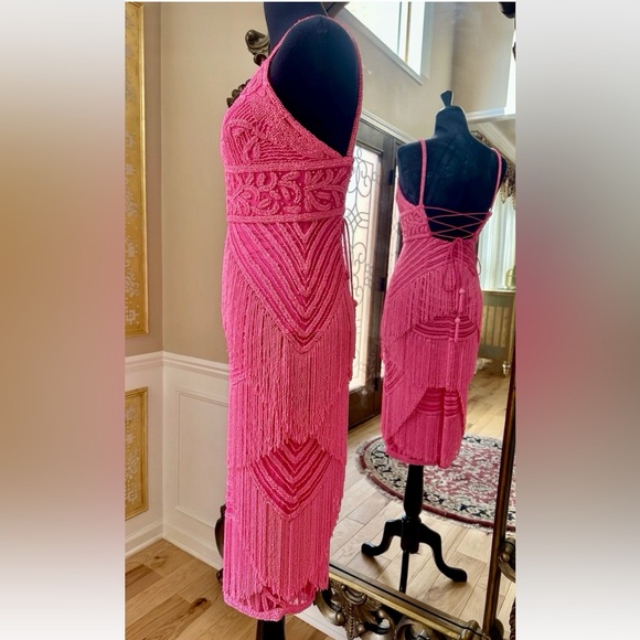 Splendid V-neckline Frilled Bodycon Tea-length Dress by Jovani Hot Pink Size 6 - Picture 5 of 15